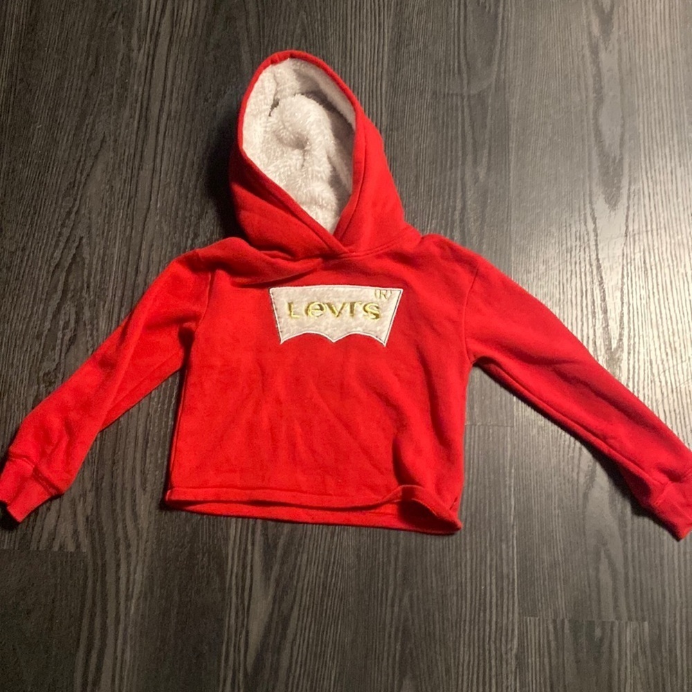 🍍Levi’s sweatshirt with hood🍍size small🍍E-1